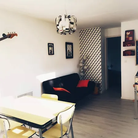 Le Retro Du Maraiscaux - Maison D'invites *